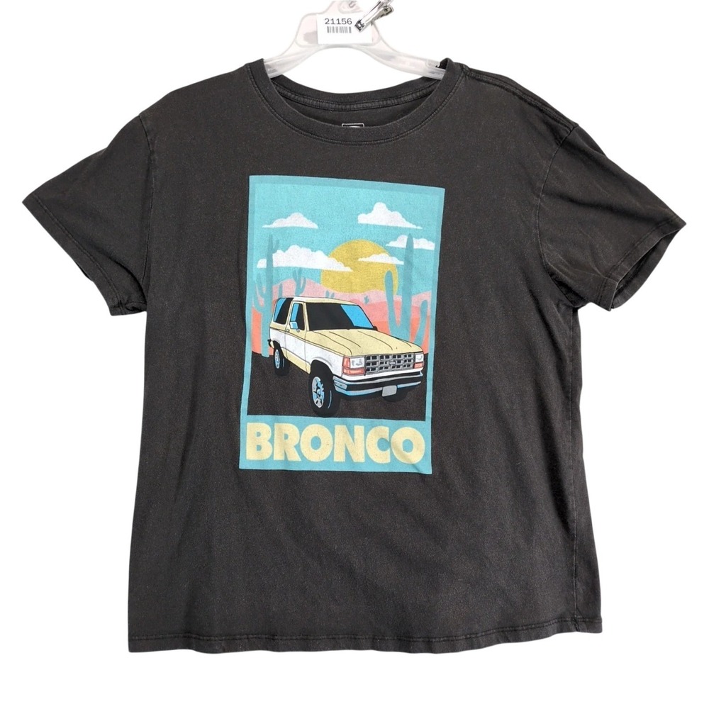 Ford Bronco Gray Graphic T-Shirt Women's XL Soft Crewneck Short Sleeve Retro Y2K